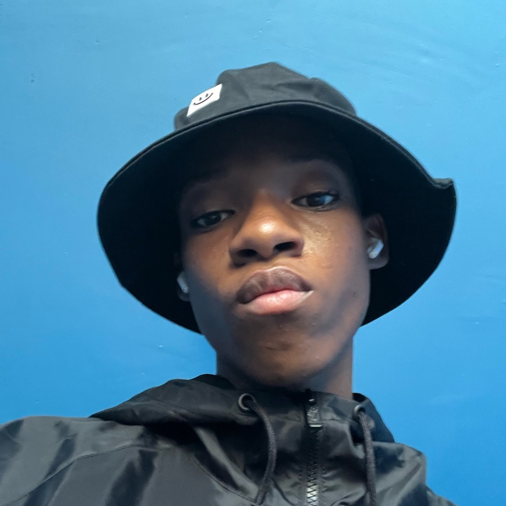 Meet your Posher, Aliou